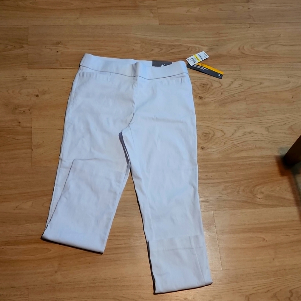 Women pants 👖 size M